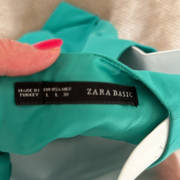 Zara dress - Picture 5 of 5